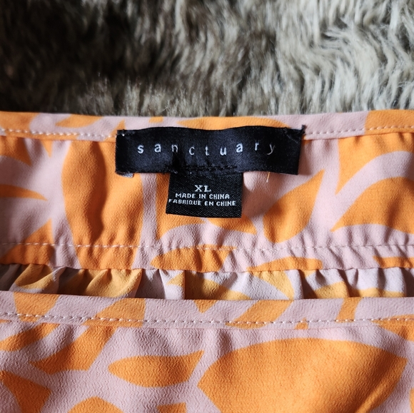 Sanctuary shirt with ruffled very short sleeves - Picture 3 of 4